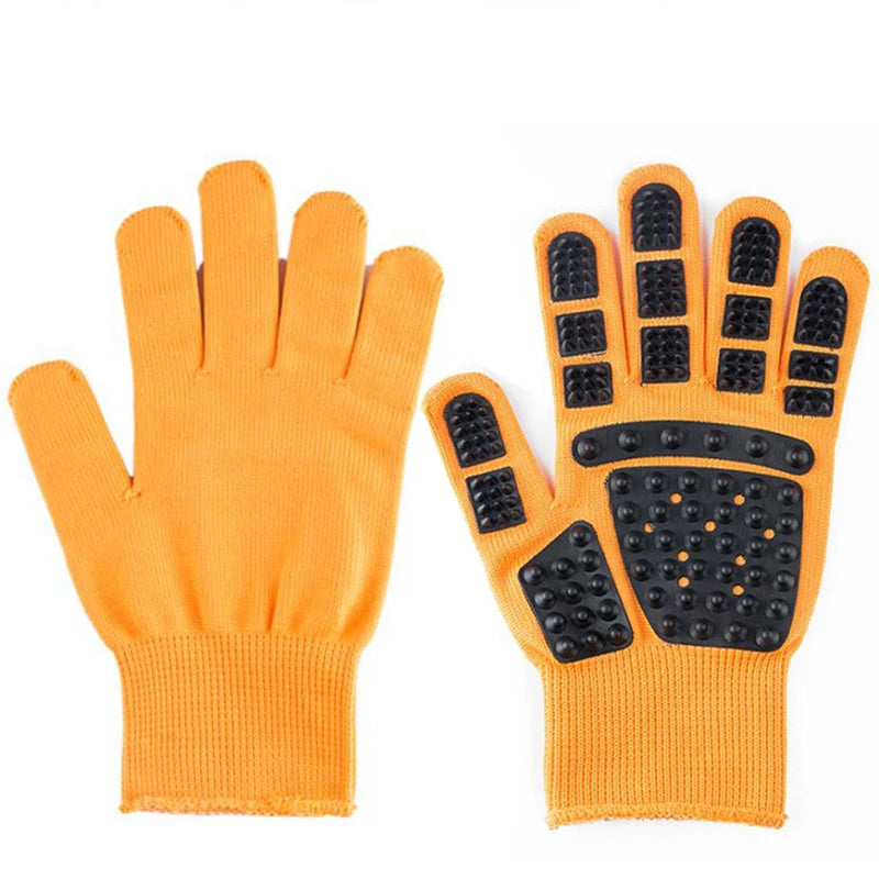 Dog Grooming & Deshedding Glove